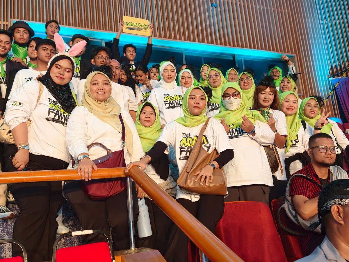 R053🌹 tweet media