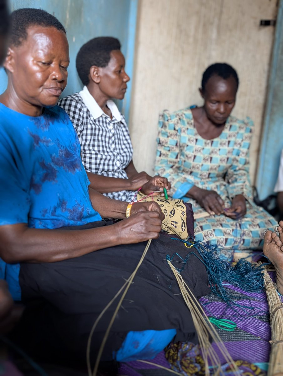 AssortedAfrica's tweet photo. We were honored to host @thepaulhodgestrust as they visited one of our craft women’s groups to learn more about our work supporting older women in business. Powerful conversations, shared learning, and women-led impact at the grassroots. #womenempowerment https://t.co/isZaO9vun7
