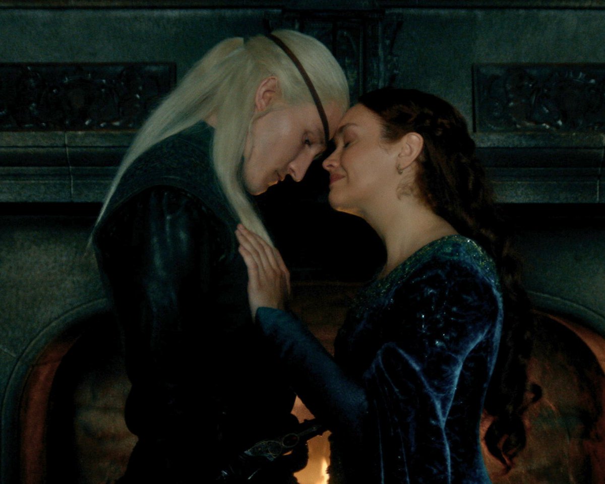 so many thoughts, none of them are in the bible...

#AemondTargaryen #AlicentHightower
#EwanMitchell #OliviaCooke
