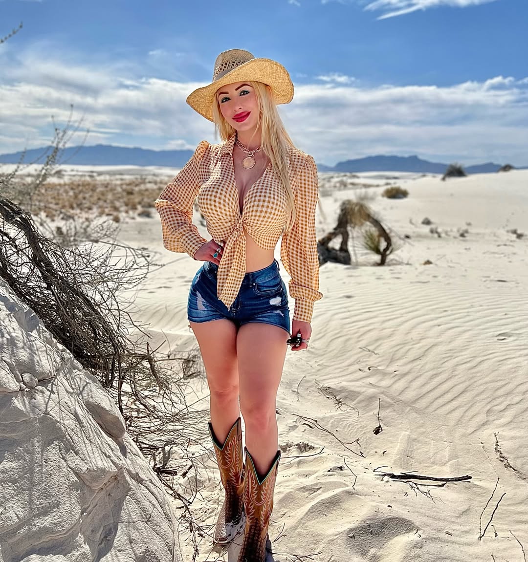 alvastephanie2's tweet photo. Siempre que regreso a visitar este hermoso parque me enamoro más de sus paisajes #whitesand #nationalpark #newmexico 🤍 https://t.co/iCKvgXIRbv