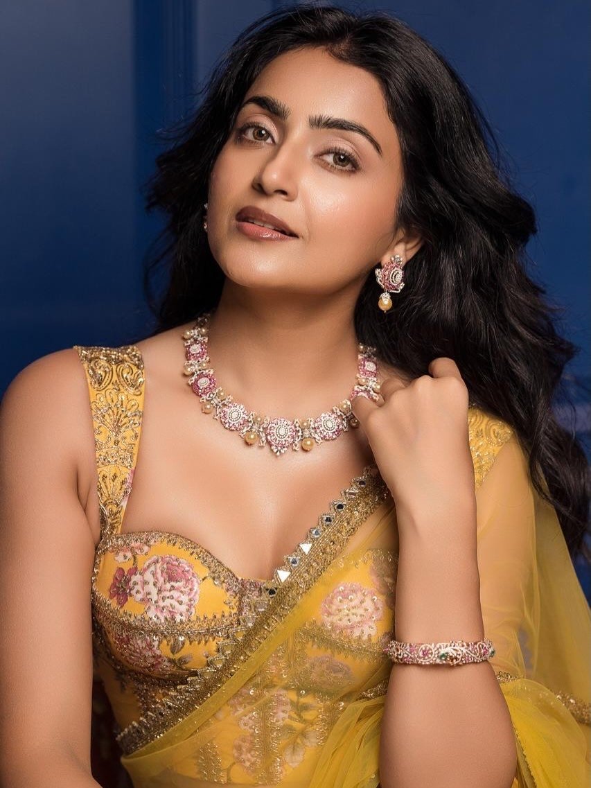 G8Qb5bta4AA8-Tp?format=jpg&name=medium