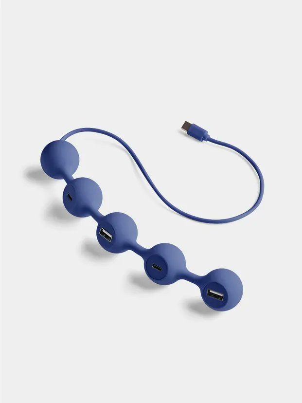 IlsProductions's tweet image. This is a real product you shouldn't put in your ass. 
lexon-design.com/us/peas-hub-c-…