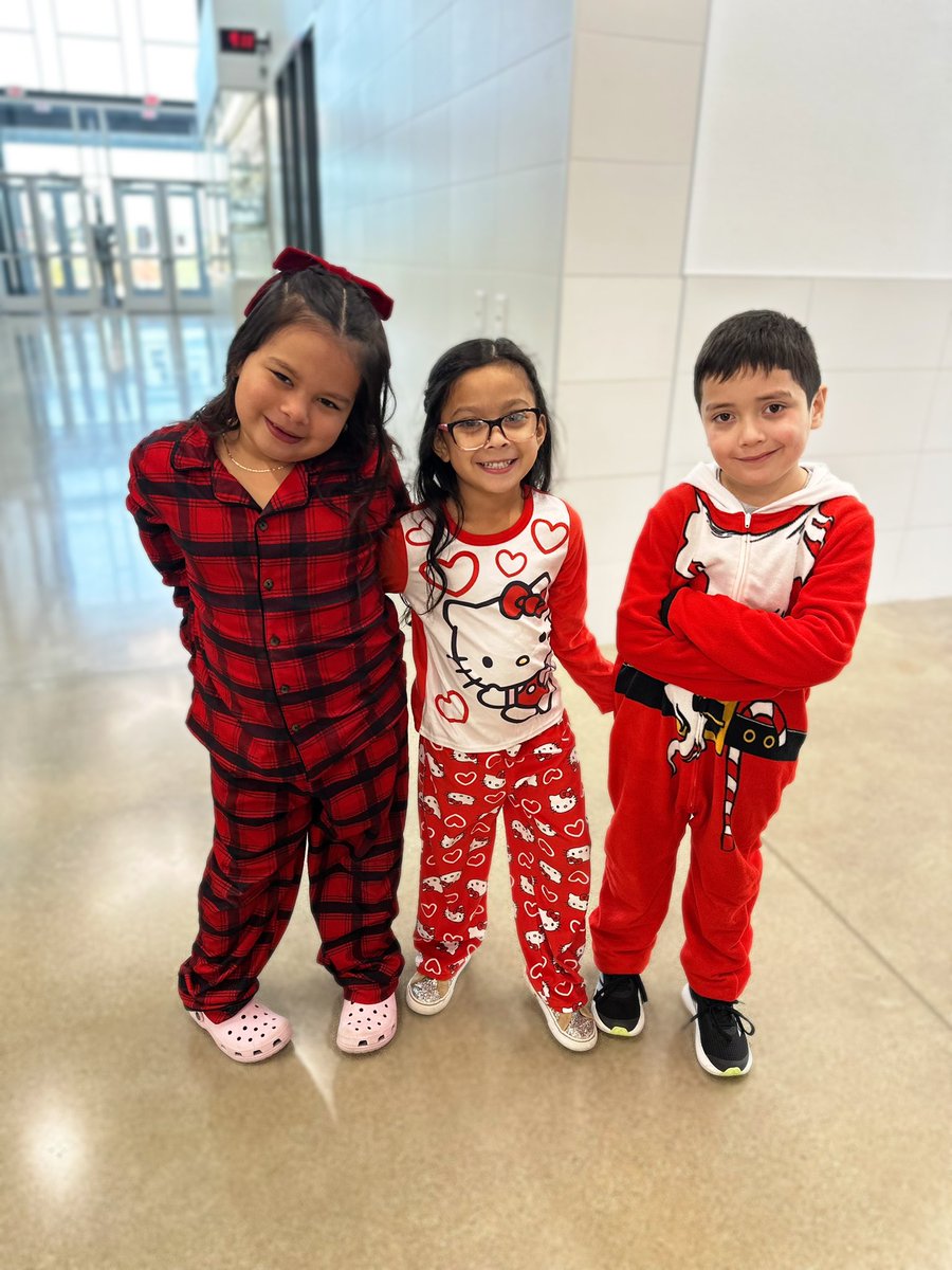 Rodriguez Elementary tweet media