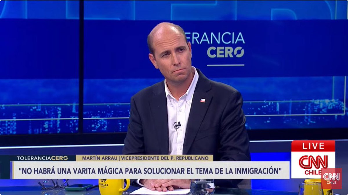 Pillerin_'s tweet photo. 🔴INSÓLITO !!! 

🔴KAST EL GRAN ENGAÑO🔴

PERO CÓMO !!! NO LOS IBAN A ECHAR A TODOS ??? 

EN 24 HORAS REPUBLICANOS YA DICE QUE NO PUEDEN SOLUCIONAR LA MIGRACIÓN IRREGULAR 

TODAVÍA NI EMPIEZAN Y YA FRACASARON ??? https://t.co/9fgyhRjqon