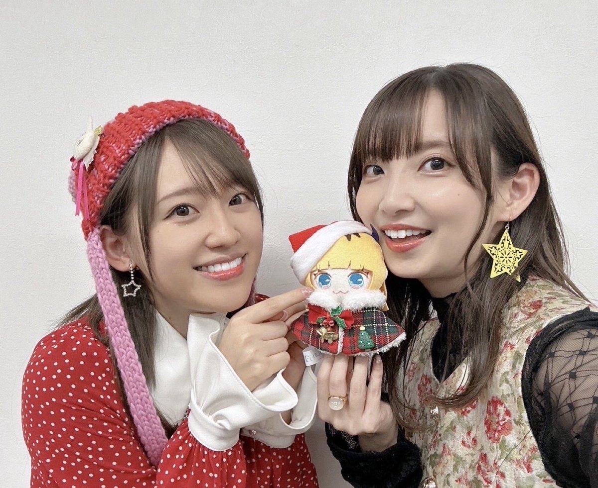 rumirumi_81pro's tweet photo. 【#推しの子】クリスマスツリー点灯式後の、みんなとの写真も🎄📸🌟
りえちゃんと【推しの子】イベで一緒になるのは久しぶりだったね🩷💛
他にも色々インスタの方に後日まとめて載せますので、そっちも見てね〜(ง ˙ω˙)ว
#推しの子渋谷 https://t.co/Y4CBOHlua5