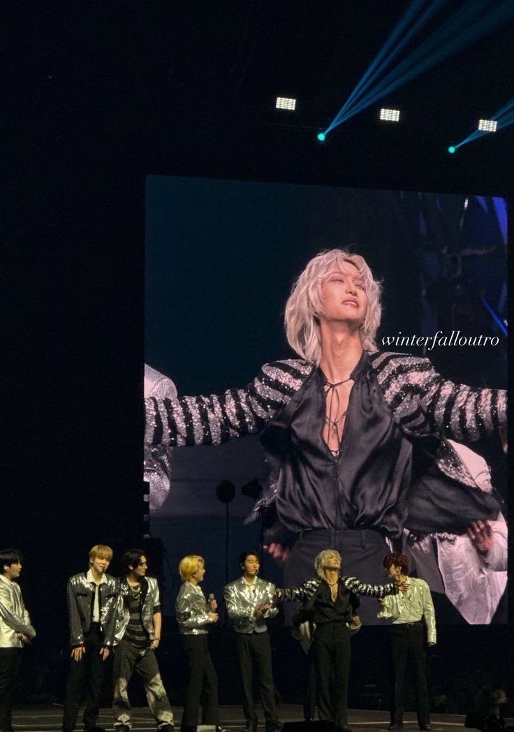 Irina (@8_irina__) on Twitter photo 