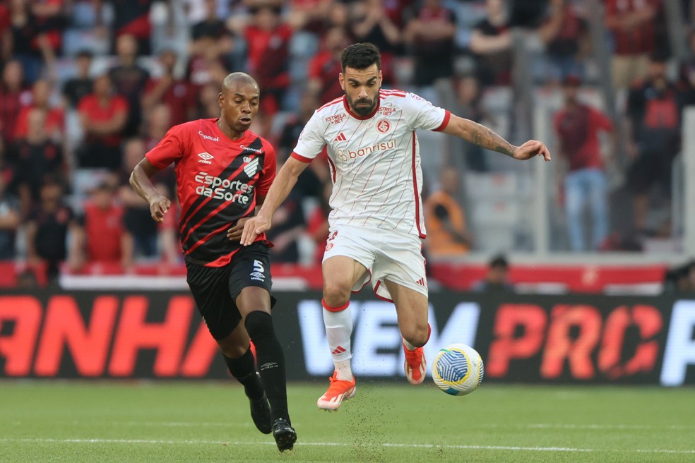 vini_hellmann's tweet image. Inter pega o Athletico Paranaense na estreia do Brasileirão 2026, no Beira-Rio.

no Beira-Rio são:
36 jogos
5 vitórias do Athletico
14 empates
17 vitórias do Inter.