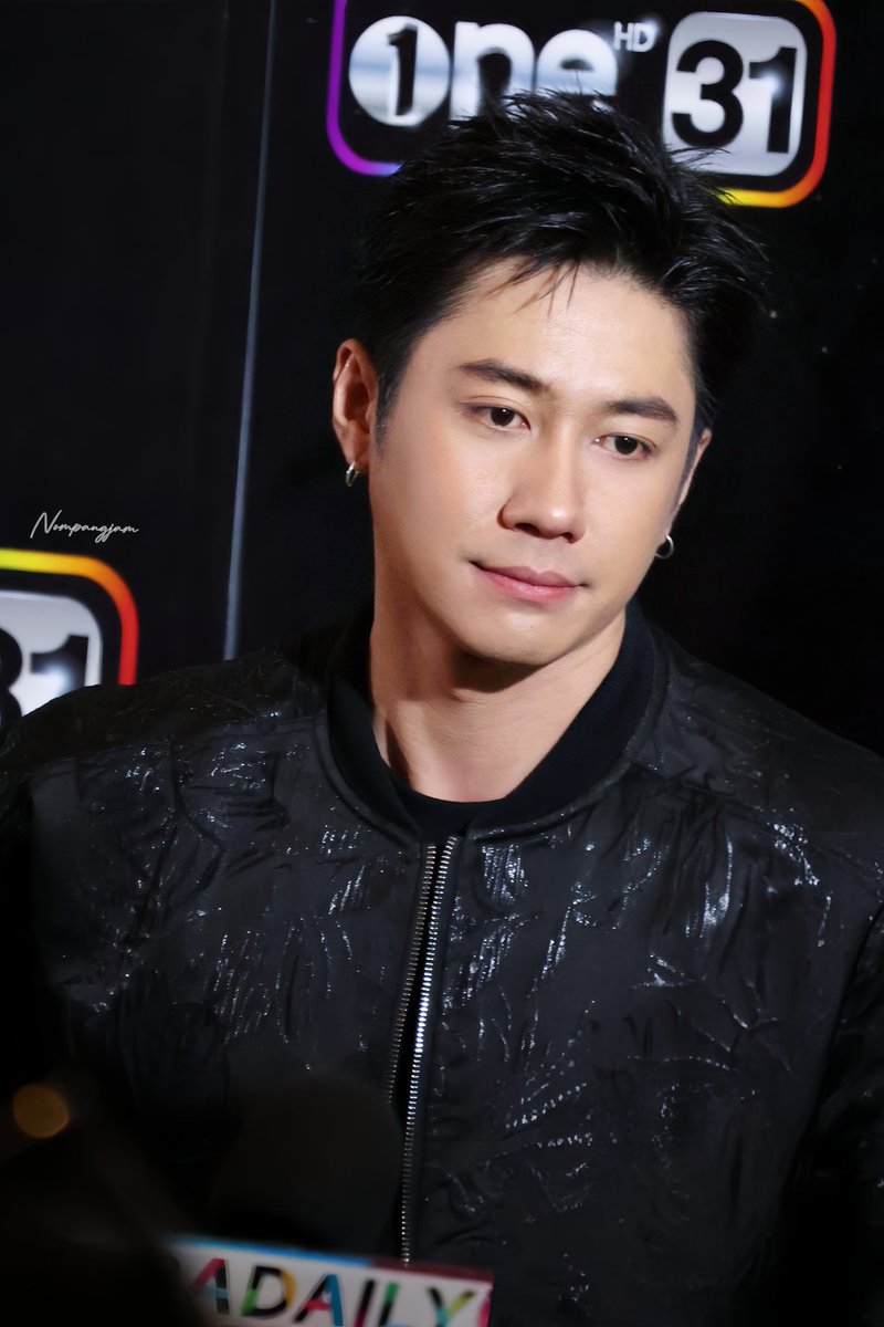 NompangJam's tweet image. แบบเท่ๆ หล่อๆ😎❤️
#one31Calendar2026 #แจมรชตะ @RachataJam