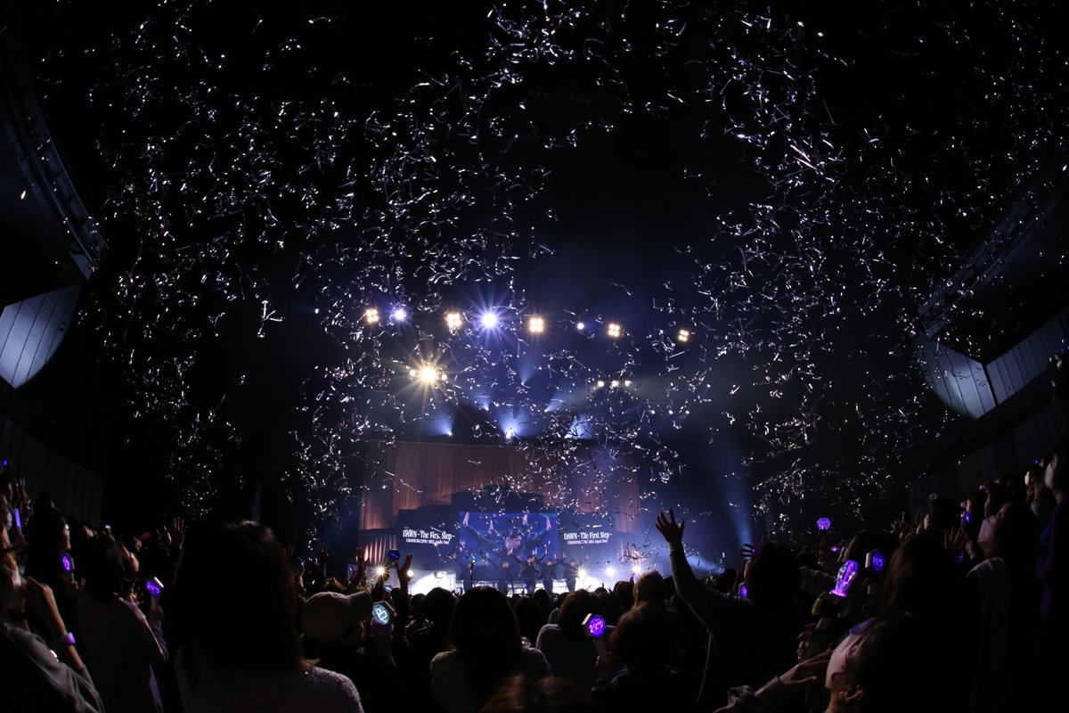 『CHANSUNG(2PM) 2025 Japan Tour [DAWN～The First Step～]』オフィシャルレポート

CHANSUNG(2PM)のソロツアーファイナルに2PMのメンバーJun. Kが登場し、2人で2PMを熱唱！ 2月ビルボードでのBirthdayライブもサプライズで発表

tocpress.tokyo/?p=19640

#CHANSUNG #2PM #JunK