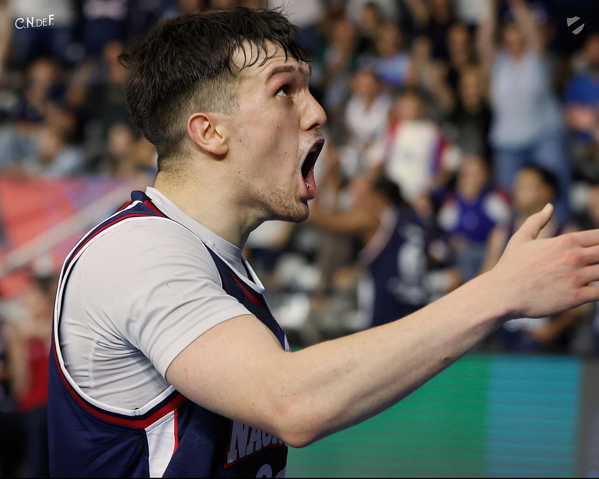 CNdeFbasketball's tweet photo. A LO NACIONAL 🔵⚪️🔴 https://t.co/ZoTVzUtDNO