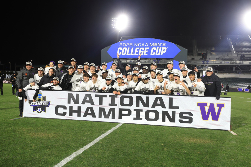 UW's tweet image. NATIONAL CHAMPIONS. 🏆 THE HUSKIES JUST DID IT.
An extraordinary tournament run ends with the College Cup coming back to Washington!
UW defeated five seeded teams to win the national title.
@UW_MSoccer win 3-2 in overtime.
Congrats to NC State on a tough-fought championship game.