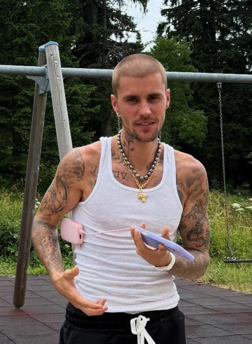 oneofthepop's tweet image. 