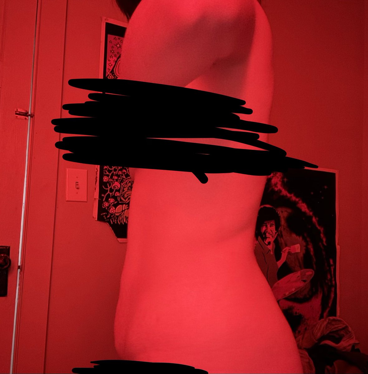 same weight, different lifestyles

for the love of god, please workout. bodyfat is so important.