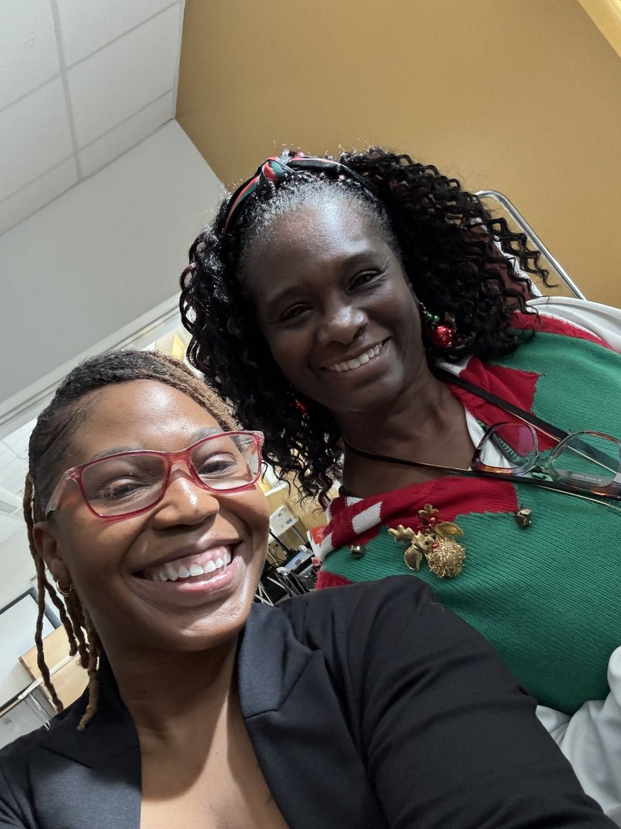 Eunice OyekolaClark tweet media