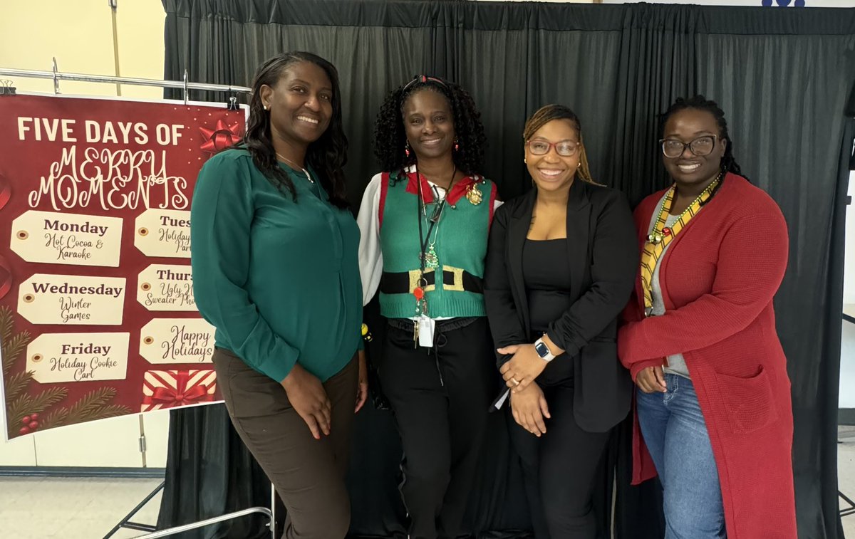 Eunice OyekolaClark tweet media