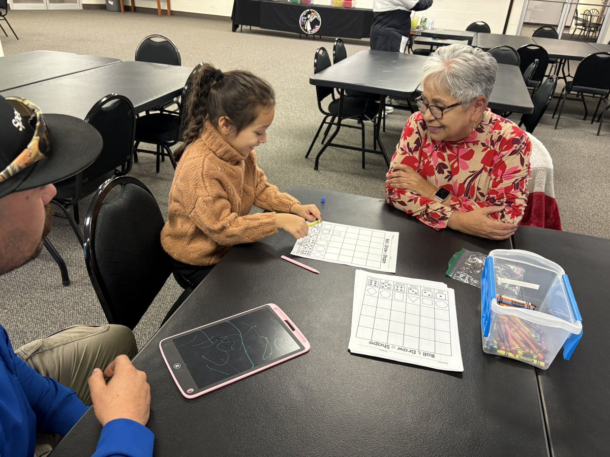 Seguin ISD Multilingual tweet media