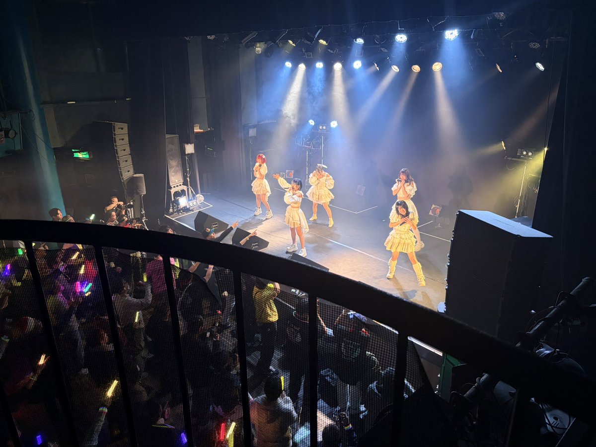 うちのスタジオで録音制作させてもらってたグループの解散ライブに招待して頂き久しぶりのボトムライン。
立派でした！