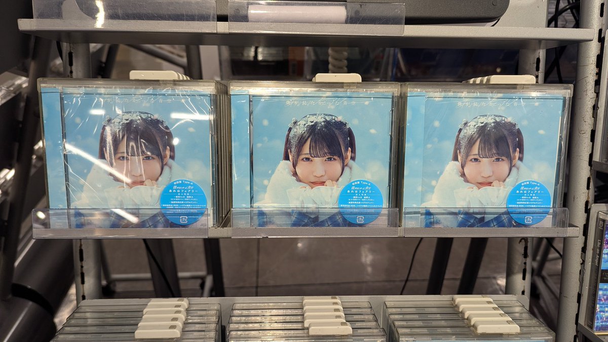 タワレコ福岡パルコに！ 金澤亜美ちゃんのお顔がたくさん並んでるよ