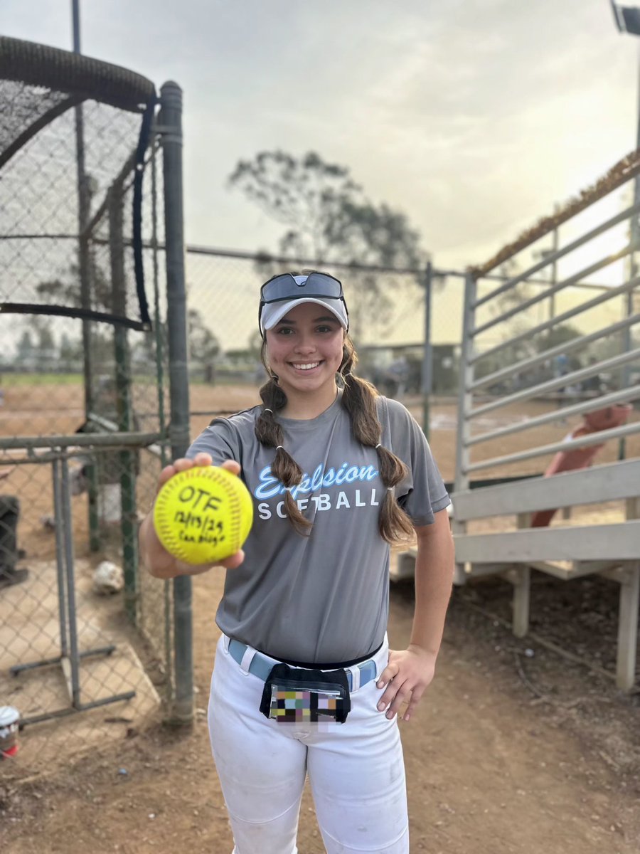 Savannah Taffolla tweet media