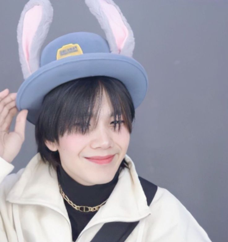 May this day be great for everyone💙

♡♬#BuildJakapan♡#Beyourluve
<a href="/JakeB4rever/">BIU.</a>♬♡