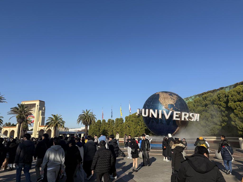 USJ🎠🎡満喫中🏰
人多いなっ☹️