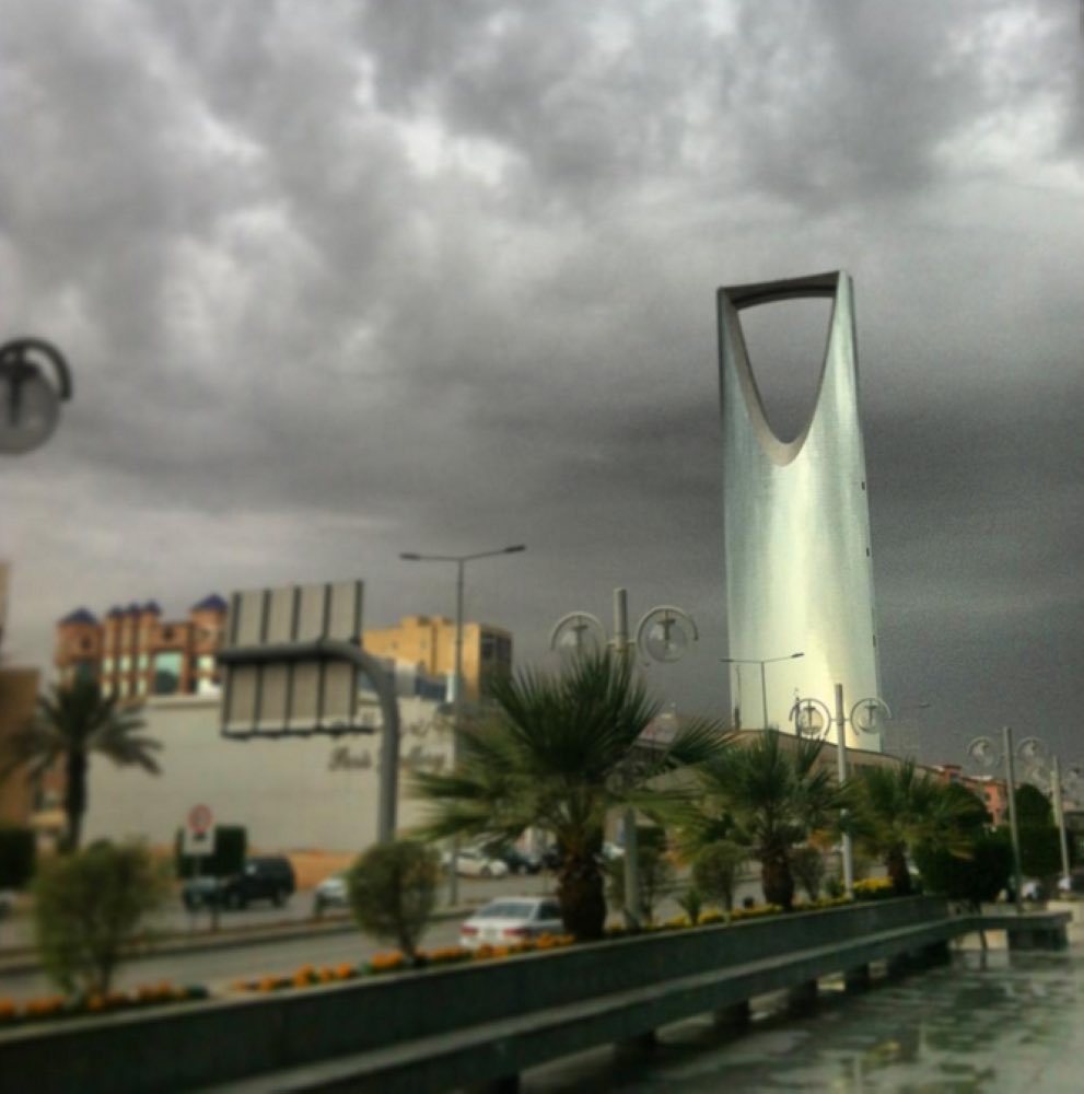 صباح الخير يا #الرياض ..
صباحك غيم يا سيدة كل المدن 😍 ..