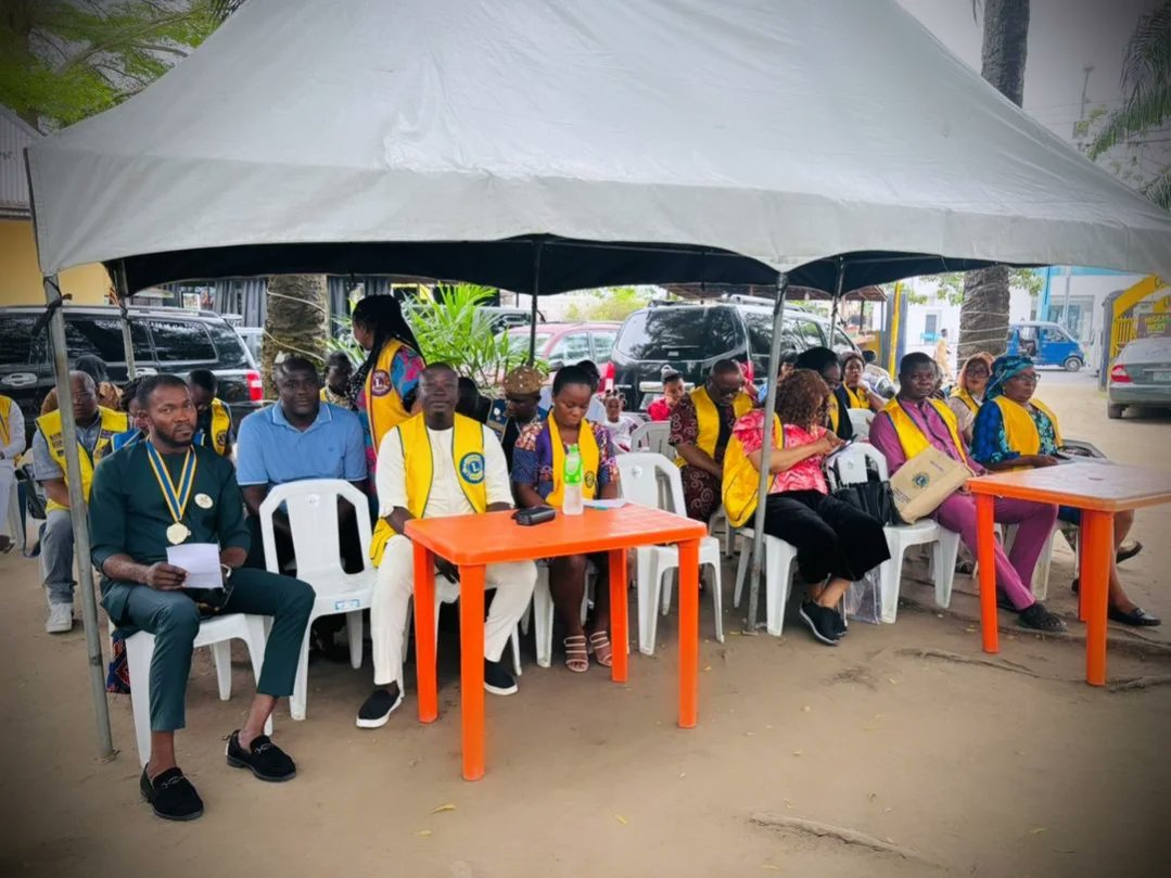 District404A2's tweet photo. Yuletide Service: Lions Regions 4, 5 &amp; 6 Donate Palliatives to Inmates of Nigerian Correctional Service, Calabar, Holds Joint Region Meeting
#WeServe
#YuletideService
#HungerReliefProject https://t.co/0lGSMEcoEV