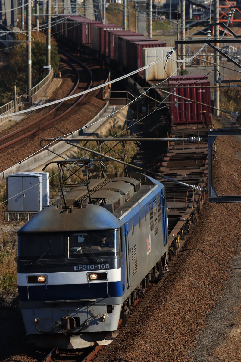 1081レ EF210-105 + コキ17B