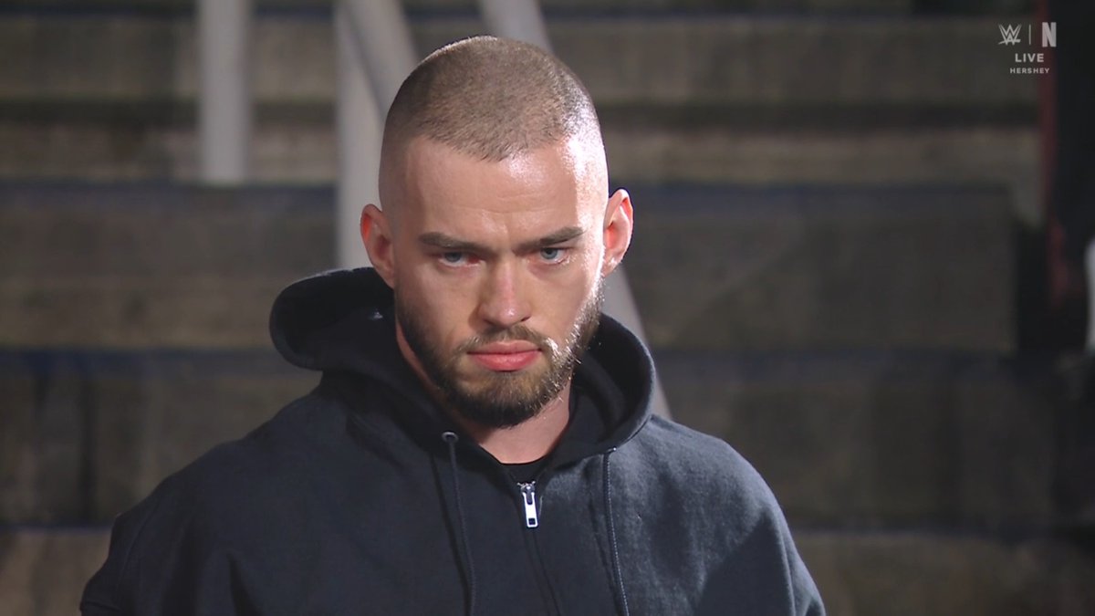 ANDYHAYO's tweet photo. GRACIAS FALBAKVERSO #WWERaw #FALBAK @Falbak_ @_Theory1 https://t.co/T1UrSgw2tk