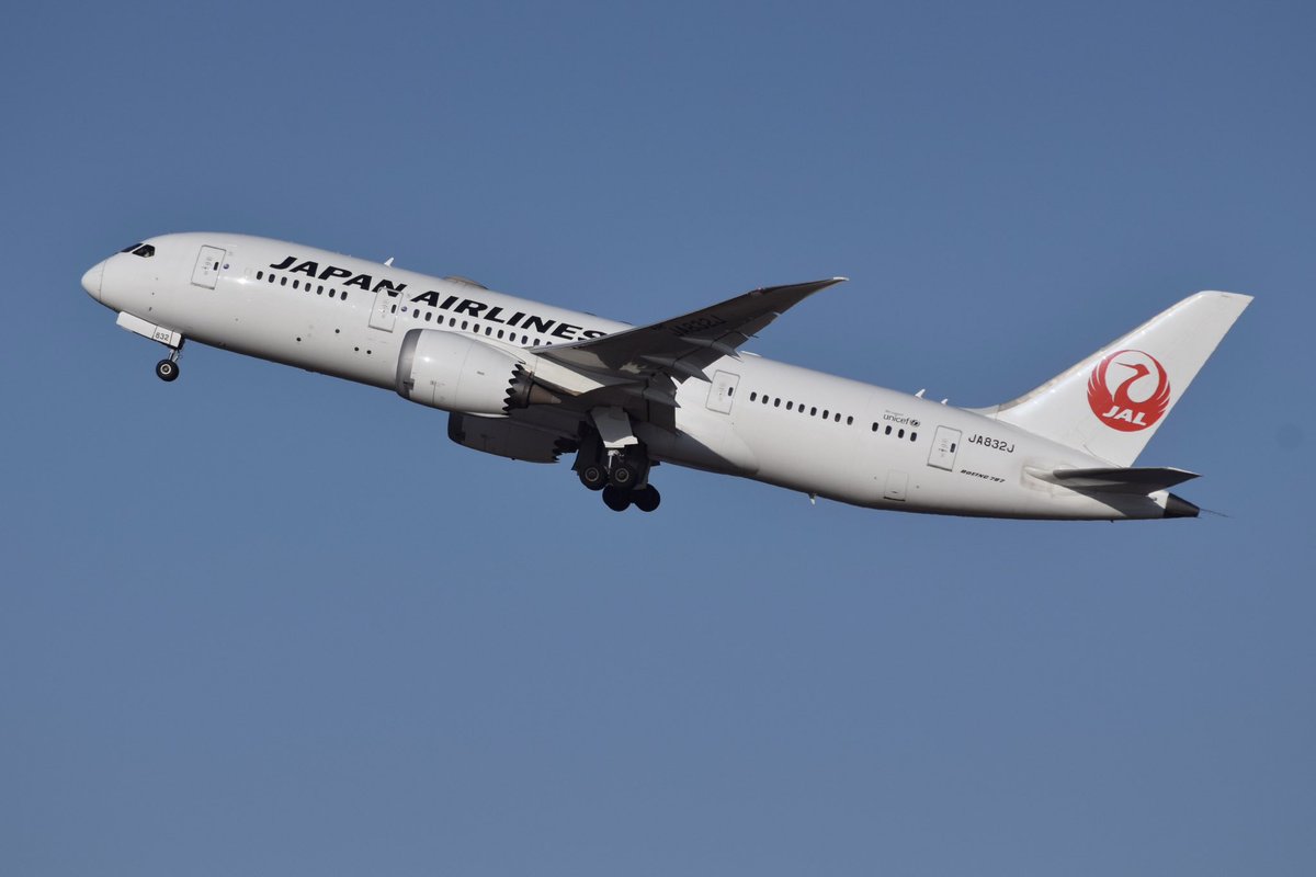 B8_AJX's tweet photo. #B787初飛行の日 https://t.co/sag7F11w2U