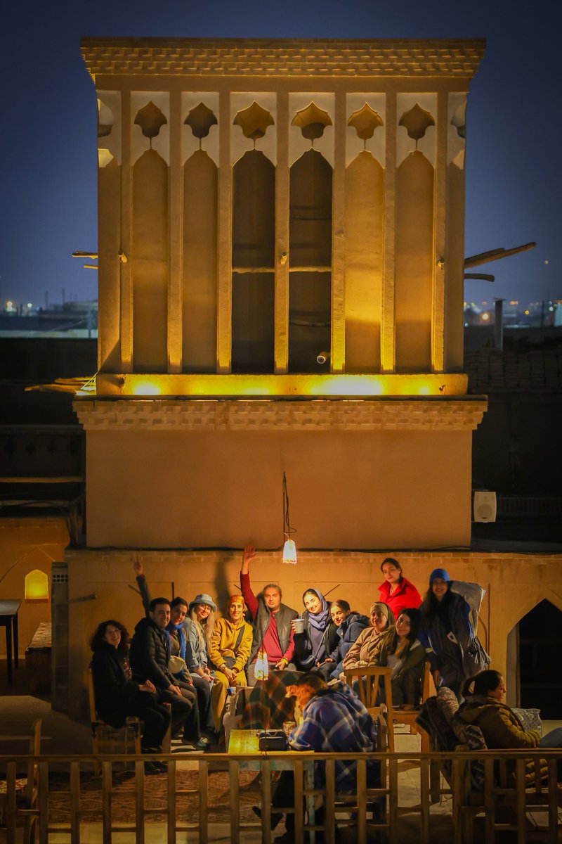 _saina_'s tweet image. شب های یزد✨