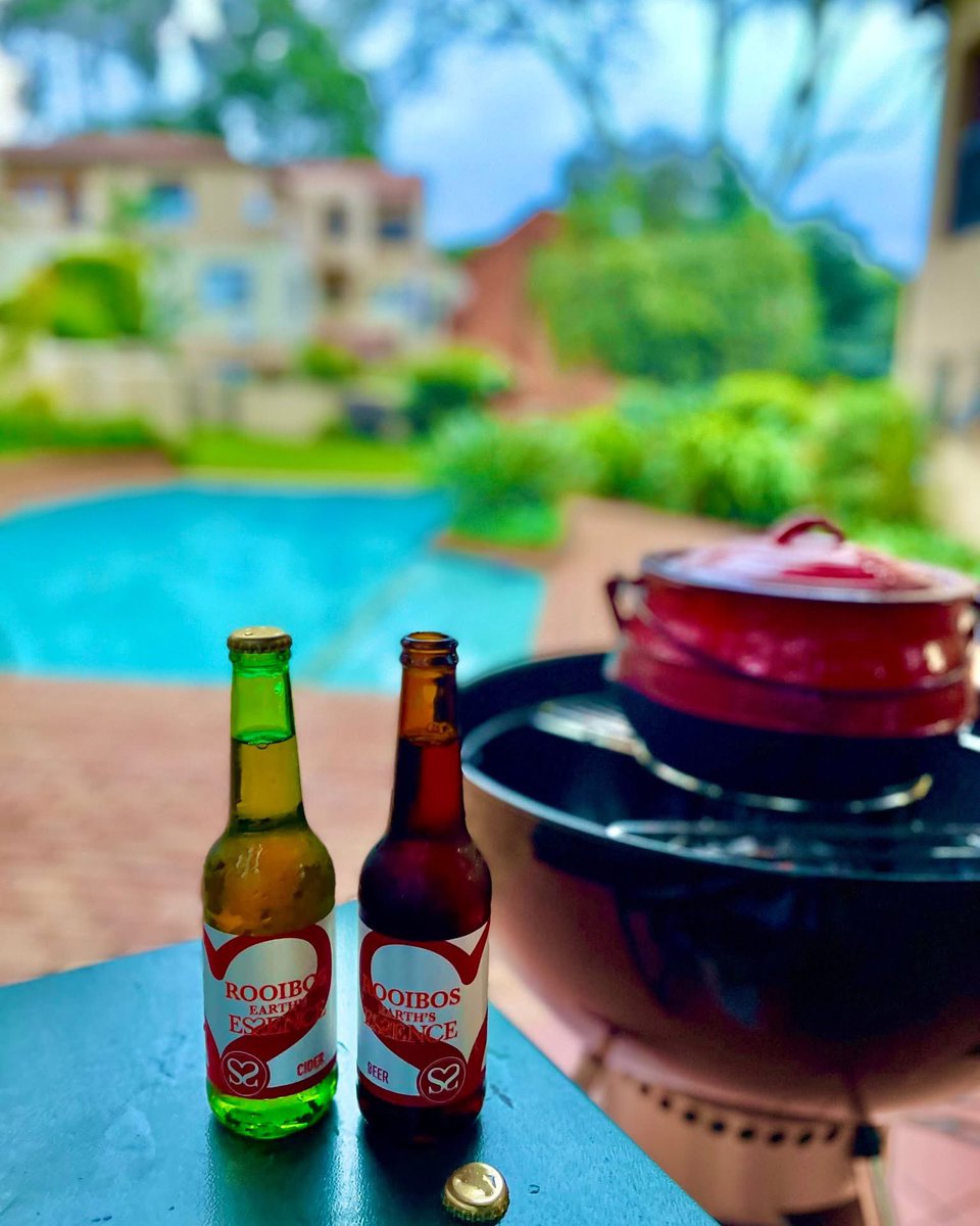 LaurasWorldza's tweet image. Happy Reconciliation Day, South Africa!

instagram.com/p/DSUNj_GEavX/…

Today, we're reminded of our commitment to reconciling our country, encouraging unity, and in the spirit of that unity, we're hosting a small celebration at home today..

#LaurasWorld #EarthsEssence #Rooibos