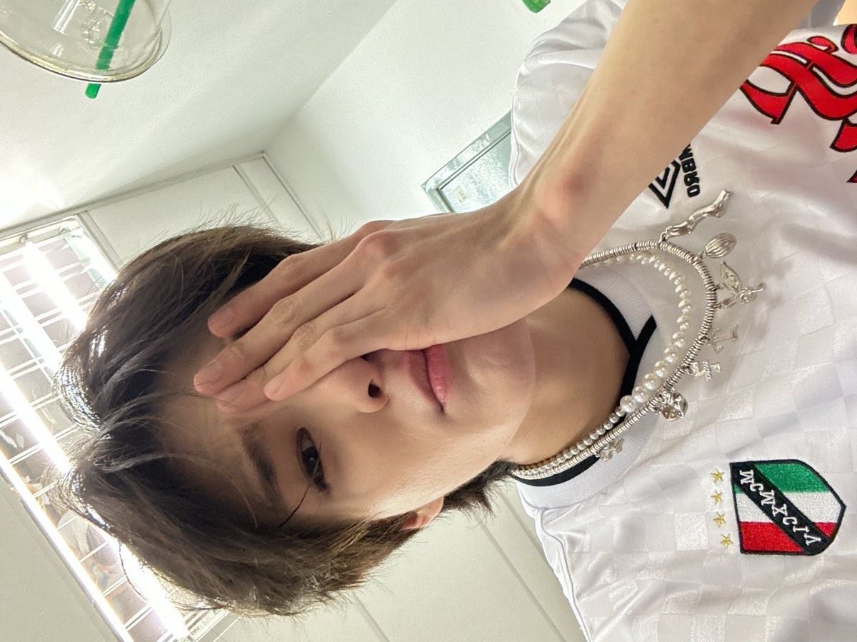 젠 tweet media