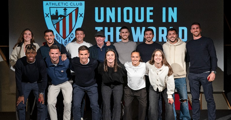 AthleticClub's tweet photo. ℹ El Athletic Club incide en la importancia del trabajo en equipo en su encuentro anual.

Las plantillas de los primeros y segundos equipos, el personal del Club y la Junta Directiva analizan en San Mamés, por cuarto año consecutivo, el progreso del Plan de Acción #ACAurrera 🦁