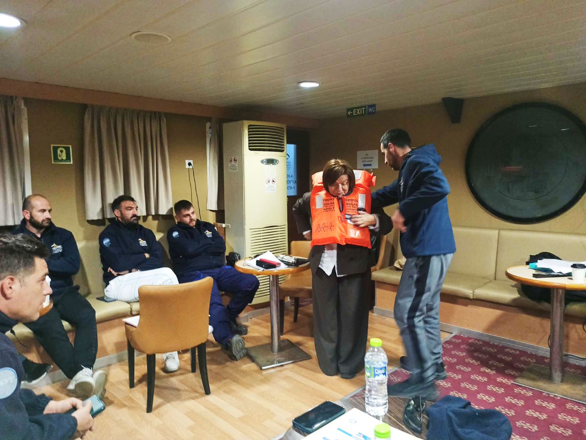 ⛴️Το IN-ΕΣΑμεΑ συνεχίζει με μεγάλη επιτυχία την υλοποίηση εκπαιδευτικών προγραμμάτων σε ζητήματα αναπηρίας, με επόμενη εκπαίδευση του προσωπικού του πλοίου "ΠΑΝΑΓΙΑ ΕΓΓΥΗΤΡΙΑ" της εταιρείας Agioreitikes Grammes.
🧑‍🦽Για ασφαλείς μετακινήσεις με αξιοπρέπεια και χωρίς διακρίσεις!