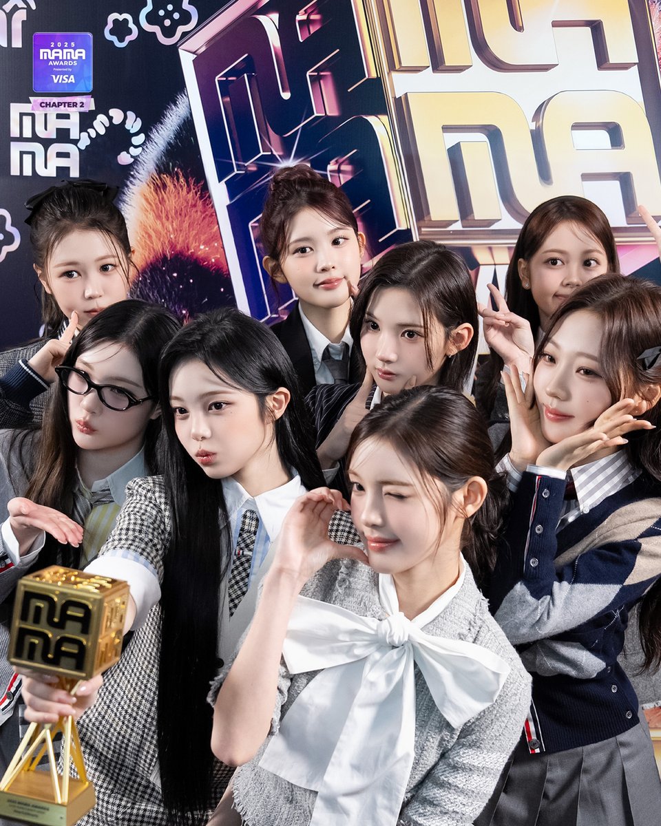 MnetMAMA's tweet photo. [#2025MAMA] UH-HEUNG 4-CUTS BEHIND📸 Hearts2Hearts

Let us reveal the behind the scenes cuts🙌
Take a look at the UH-HEUNG POSE from artists!

HEAR MY ROAR, UH-HEUNG
2025 MAMA AWARDS

#MAMAAWARDS #2025MAMAAWARDS https://t.co/6kOax8bqI3