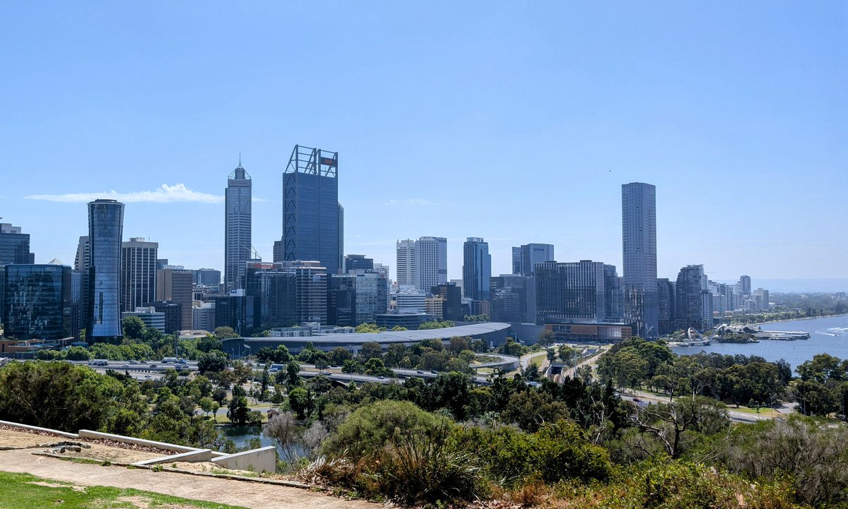 hbar_dca's tweet image. GM to the GM'ers 

$hbar $xrp 
#summertime