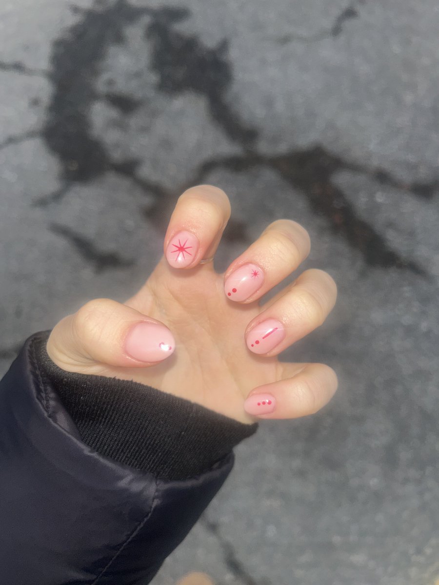 겨울엔빨강👠🧣🌹🍷