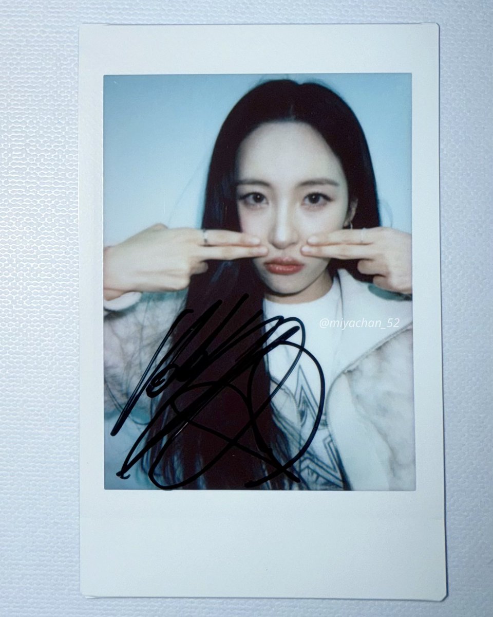 この日20ポーズ以上チェキ撮った姐🫳🏻🫳🏻