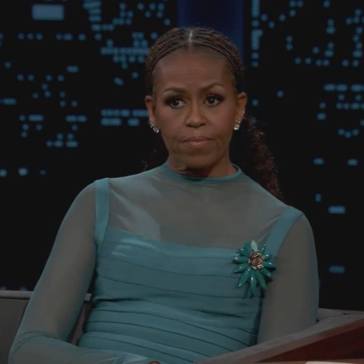 PopCrave's tweet image. Michelle Obama tells Jimmy Kimmel that she and Barack had plans with Rob and Michele Reiner on Sunday:

“We’ve known them for many, many years and we were supposed to be seeing them that night, and we got the news. Let me just say this, unlike some people: Rob and Michele Reiner…