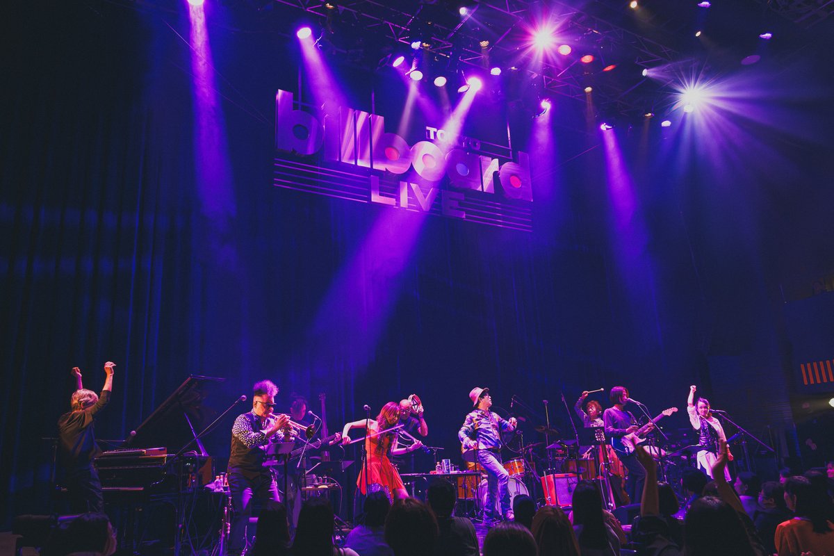 【Live Photo】
先月東京公演を開催した、宮沢和史を中心に結成された多国籍バンドGANGA ZUMBAのライブ写真が到着📸
宮沢和史オーガナイズによる"ブラジル音楽週間"の初日を飾るにふさわしく、終始熱狂のステージ！
会場一体が思い思いに踊りあかす、ダンサブルな一夜となりました✨

<a href="/miyazawa_info/">宮沢和史 information</a>