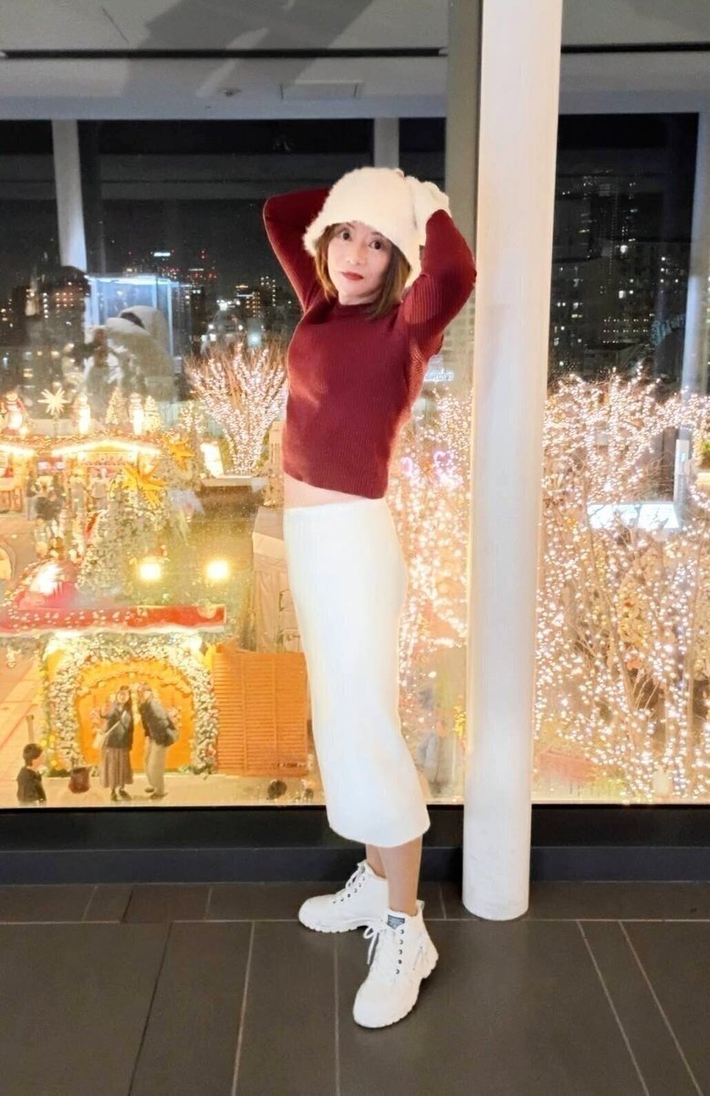 ウーバーイーツです〜٩(๑❛ᴗ❛๑)۶ 💟
うま辛麻婆豆腐♪美味しいにゃん♪体が温まるにゃん🩷
あっ、キャンセルですね…😹ﾅﾝﾃﾈ
一段と寒くなってきました
明日も楽しみながらがんばりましょうね( ˶'ᵕ'˶)💓🌷

お疲れさまでした❣️
暖かくして素敵な夜を🎄🎁🎀🔔
ソラマチのイルミ
📷️<a href="/maki_hatori/">羽鳥真希</a>