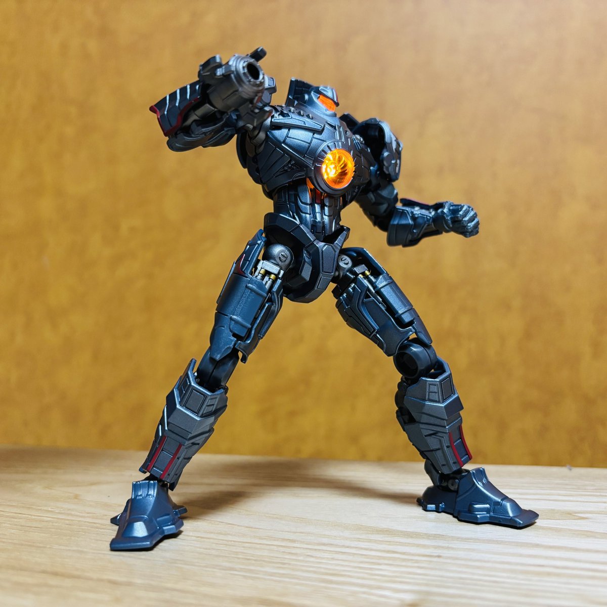 duck_ace31's tweet photo. パシフィック・リムのプラモデル
ジプシー・デンジャーだけ組んでみました https://t.co/KOJc07V7S4
