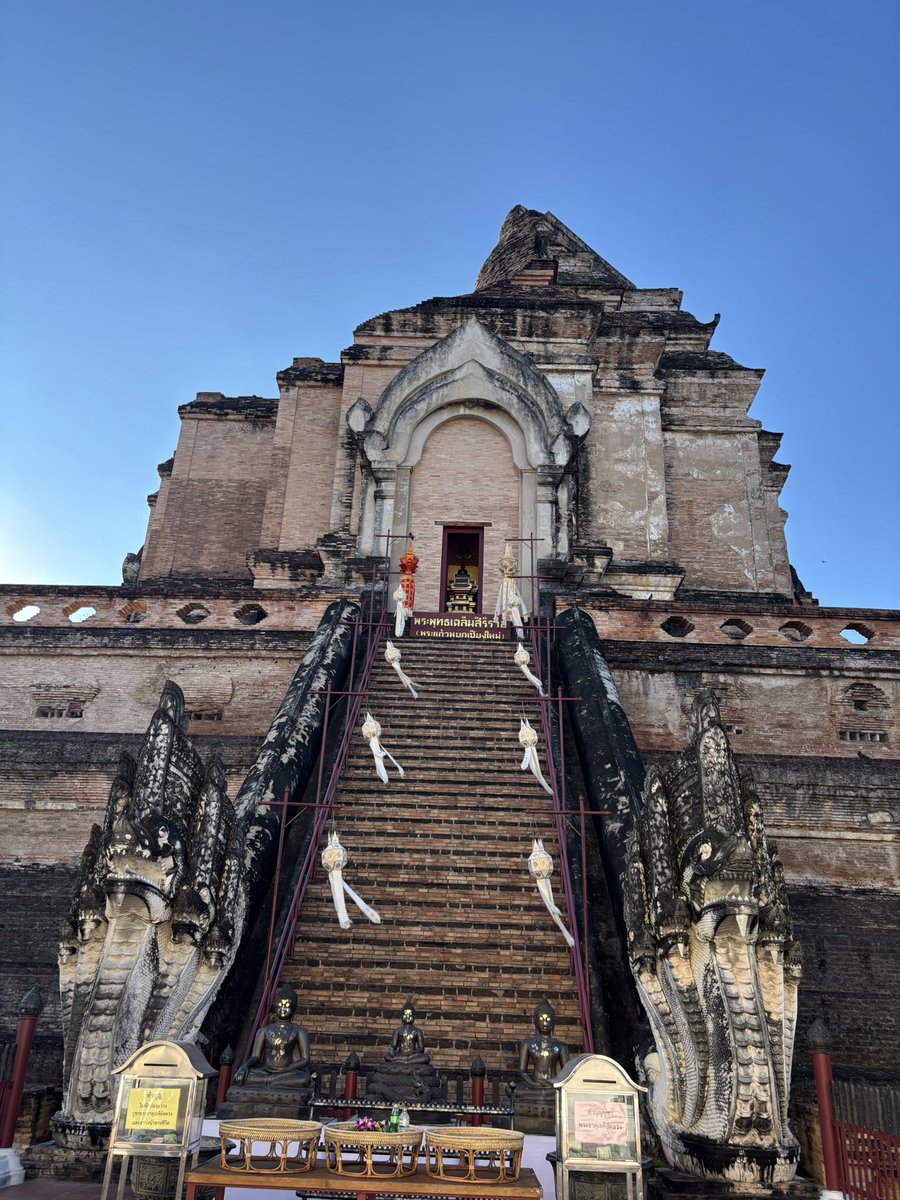 今年要结束了
Lighter edgex 
估计都在本月
希望大家都发财
多出去走走不要天天看行情
垃圾时间不要买币
等一个大暴跌
每一次大暴跌才是你入场的时机

明年最重要的是
选几个好项目深度合作
去岗仁波齐转山
希望每个刷到我推文的人
都能心想事成 赚到大钱
我都替你们许愿了
包发财的