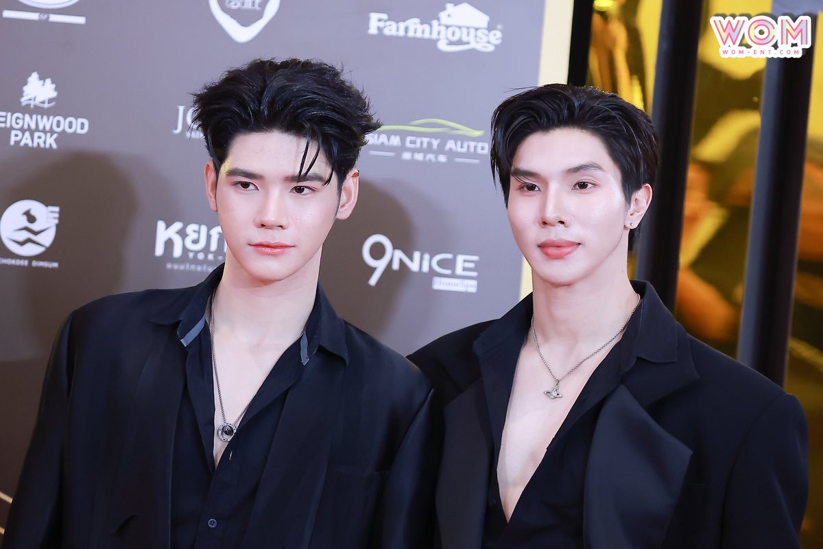 " หลงลี - อาร์ม " ร่วมเดินพรมแดง ในงานประกาศรางวัล Thailand Headline Person Of The Year Awards 

KONGTHUP LINE UP 2026

#PersonOfTheYearAwards2025 #2025ThailandHeadlines
#ThailandHeadlinesAwards
#KongthupGameon2026
#Longlee #Armchaiyapat #LongArm