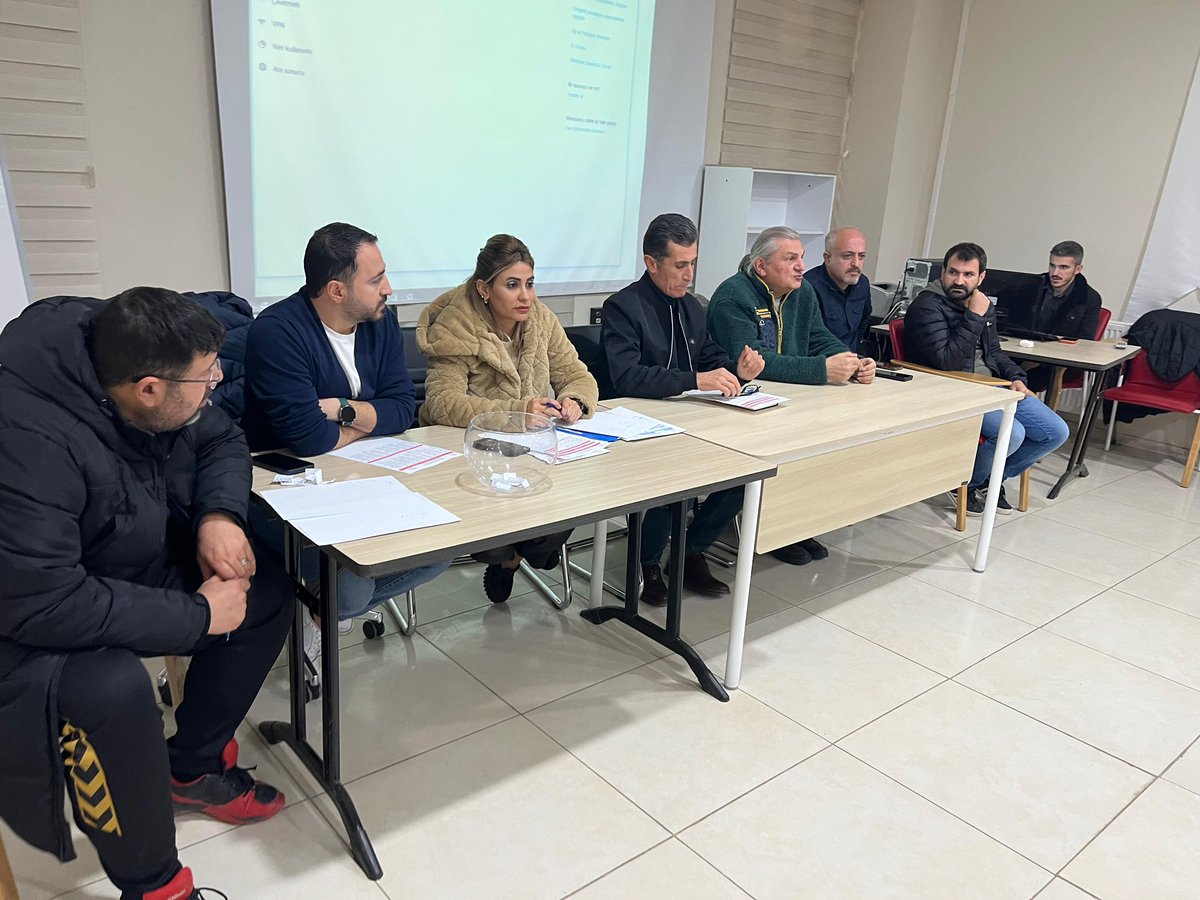 📍 2025–2026 Okul Sporları Hentbol Gençler Grup Müsabakaları

2025–2026 Okul Sporları Hentbol Gençler Grup Müsabakaları kapsamında düzenlenen teknik toplantı, 9 il ve 18 takımın katılımıyla gerçekleştirildi.