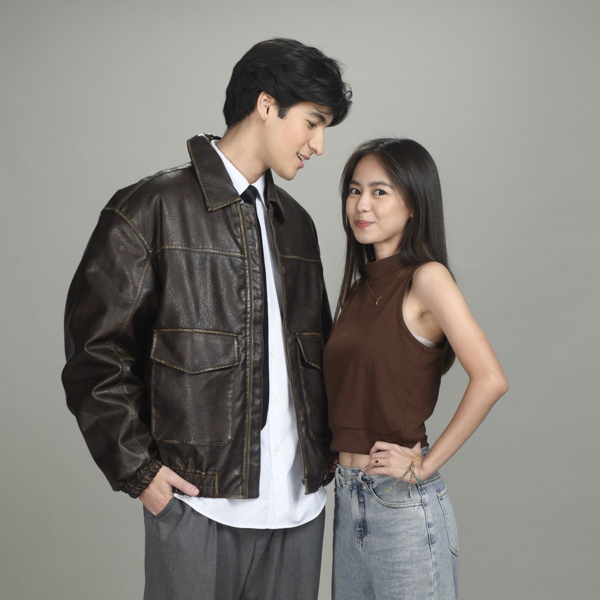 chelsspace's tweet image. malapit na matapos ang taon pero ang tanong ko pa din ay bakit wala pang magazine cover ang ashdres?