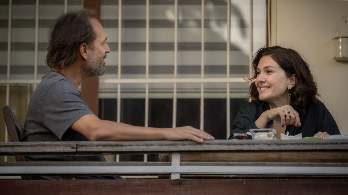 DiziciBagyan's tweet photo. HBO Original dizisi ‘İlk ve Son’un yeni sezon çiftini başarılı oyuncular Bergüzar Korel ve Timuçin Esen canlandırıyor. https://t.co/nzjzI1jXck