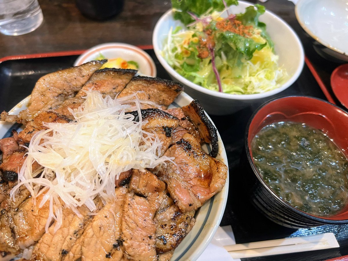 ピスタケ tweet media