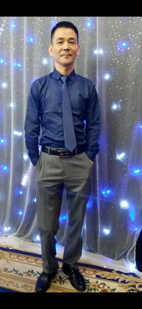 高冷继父 tweet media